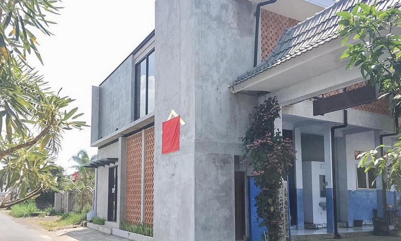 Hotel RedDoorz near Wisata Paribendo Bukit Lawang Zewnętrze zdjęcie